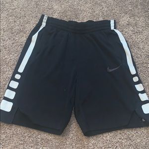Boys nike elite basketball shorts